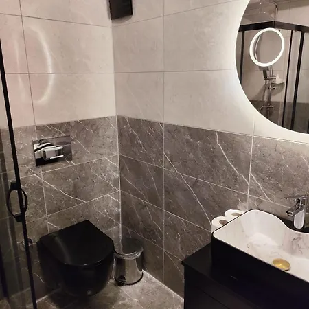 The Sweet Building Ueskuedar Apartman